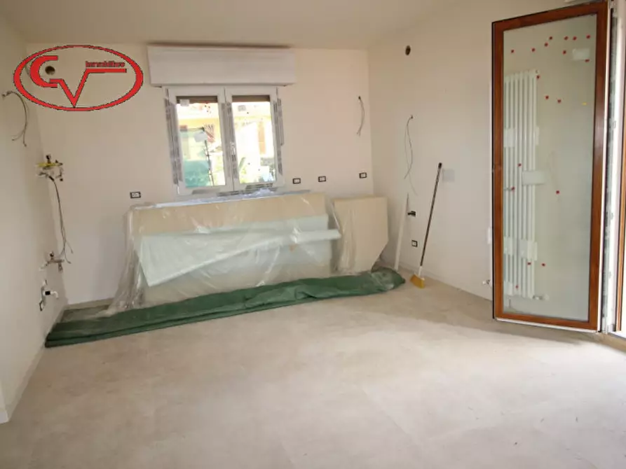 Immagine 6 di Appartamento in vendita  in Via Norcenni a Figline E Incisa Valdarno