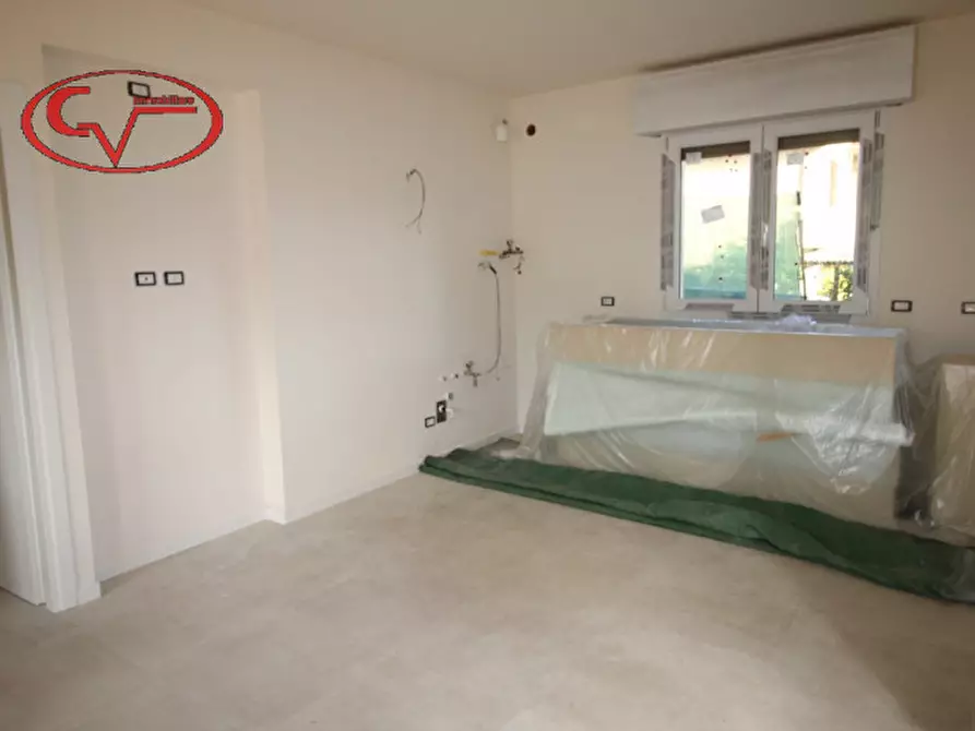 Immagine 7 di Appartamento in vendita  in Via Norcenni a Figline E Incisa Valdarno