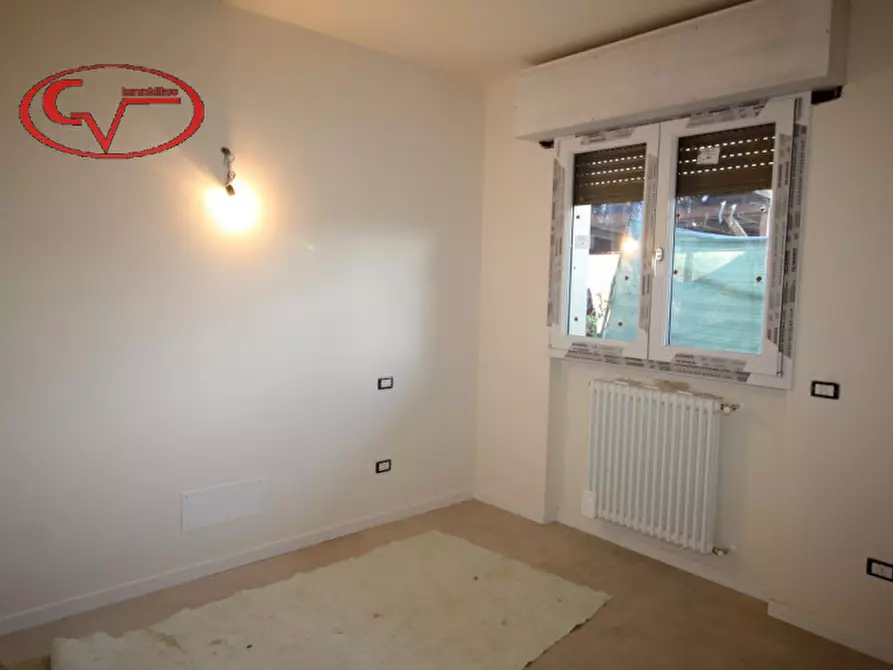 Immagine 17 di Appartamento in vendita  in Via Norcenni a Figline E Incisa Valdarno