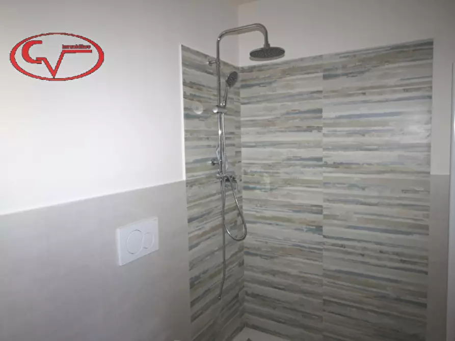 Immagine 22 di Appartamento in vendita  in Via Norcenni a Figline E Incisa Valdarno