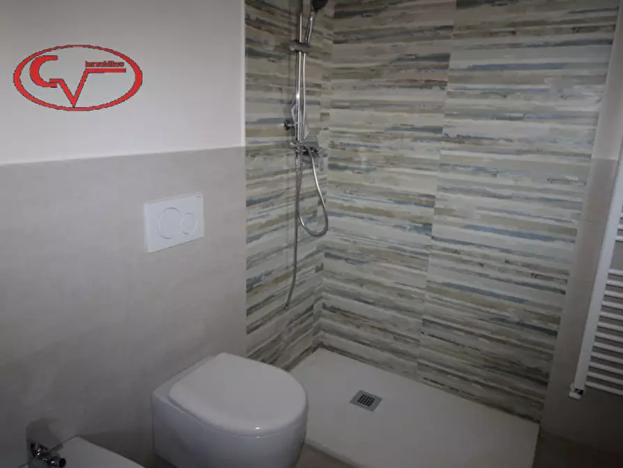 Immagine 25 di Appartamento in vendita  in Via Norcenni a Figline E Incisa Valdarno