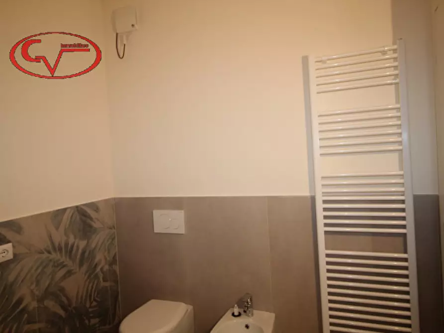 Immagine 29 di Appartamento in vendita  in Via Norcenni a Figline E Incisa Valdarno