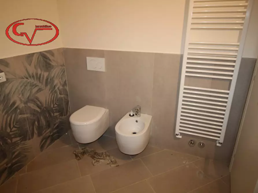 Immagine 30 di Appartamento in vendita  in Via Norcenni a Figline E Incisa Valdarno