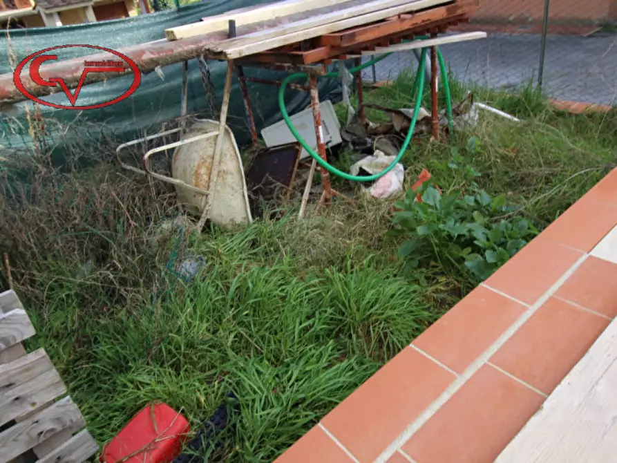 Immagine 37 di Appartamento in vendita  in Via Norcenni a Figline E Incisa Valdarno