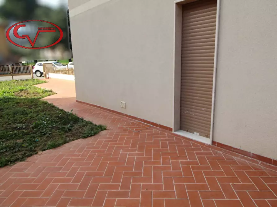 Immagine 40 di Appartamento in vendita  in Via Norcenni a Figline E Incisa Valdarno