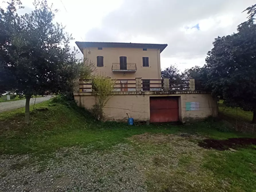 Immagine 22 di Casa indipendente in vendita  in Via Roma a Castiglione Del Lago