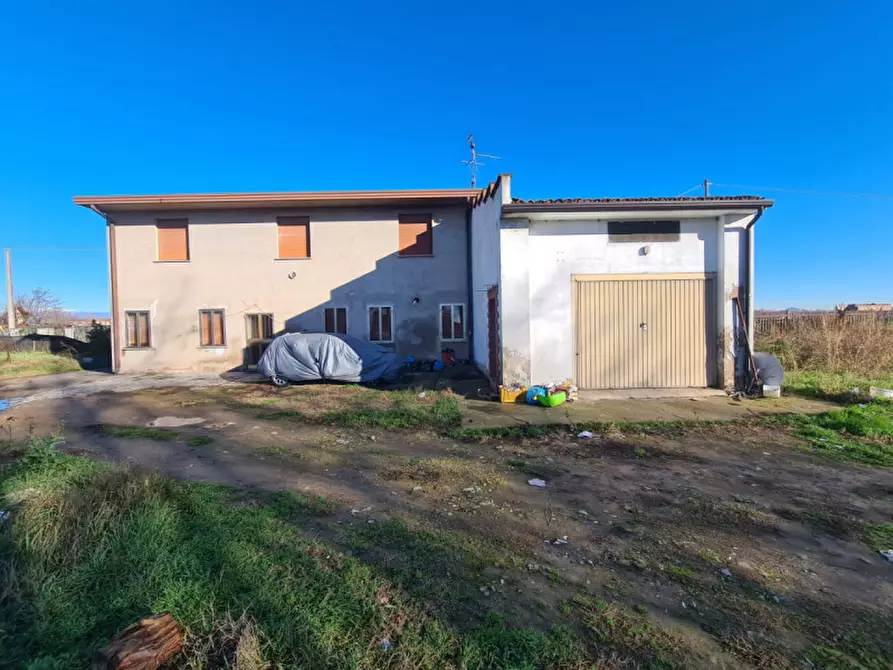 Immagine 1 di Casa indipendente in vendita  in via rivalta a Albaredo D'adige