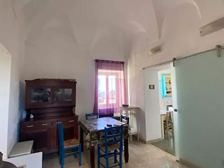 Immagine 5 di Appartamento in vendita  in via del faro a Procida