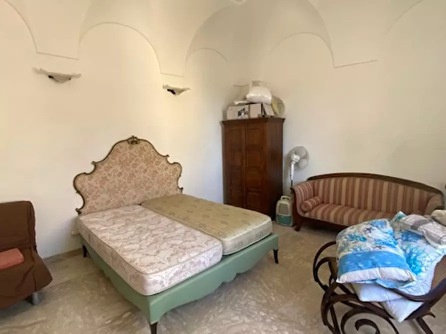 Immagine 11 di Appartamento in vendita  in via del faro a Procida