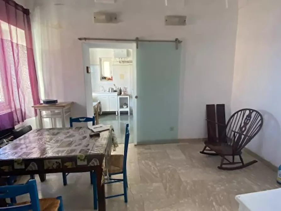 Immagine 16 di Appartamento in vendita  in via del faro a Procida