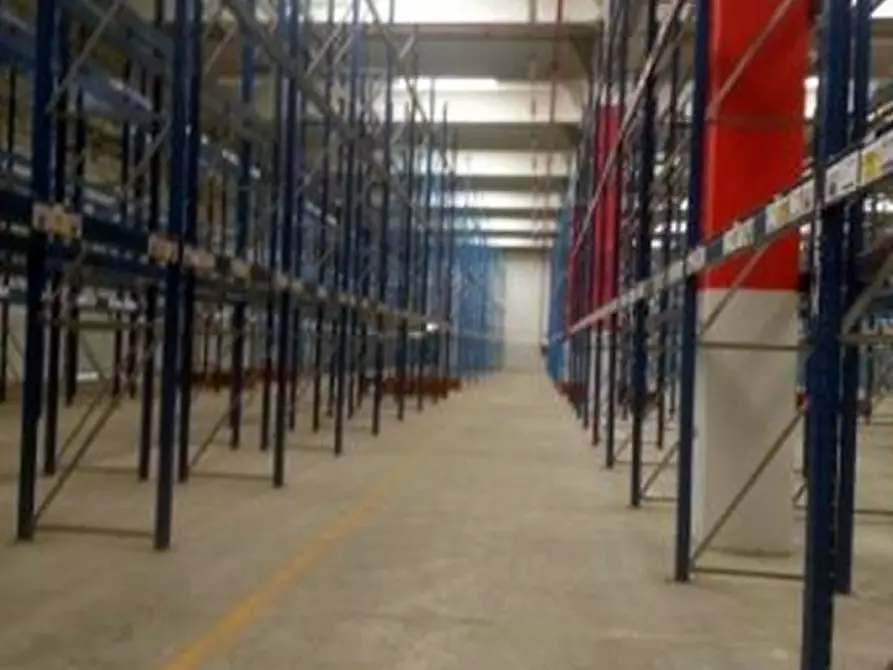 Immagine 7 di Magazzino in affitto  in VIA GRANDI A. a Settala