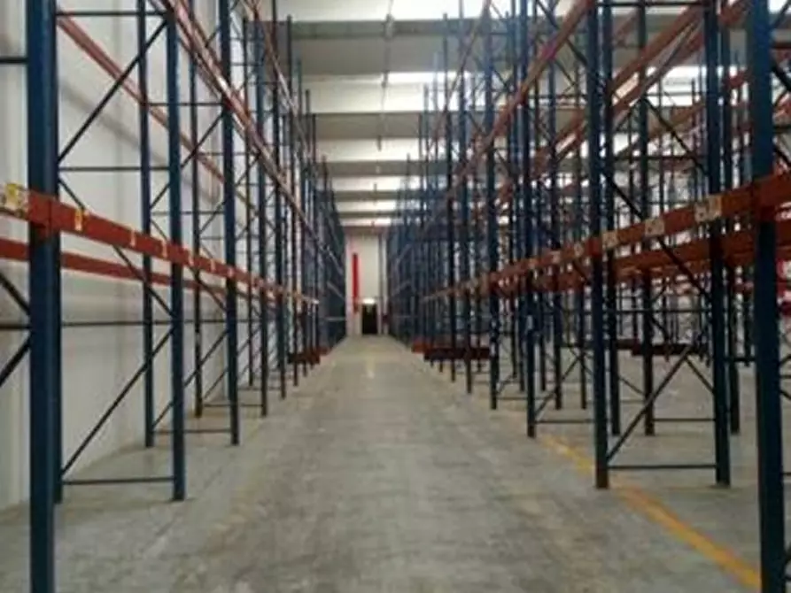 Immagine 14 di Magazzino in affitto  in VIA GRANDI A. a Settala