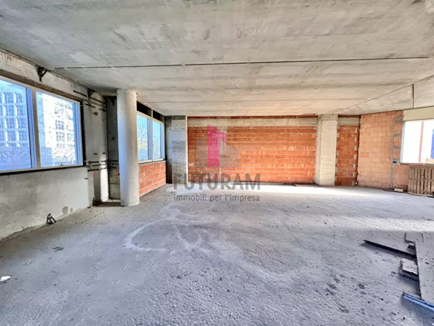 Immagine 9 di Ufficio in vendita  a Vicenza