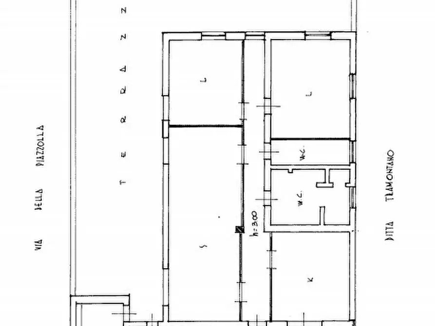 Immagine 19 di Appartamento in affitto  in via generale francesco pinto, 60 a Napoli