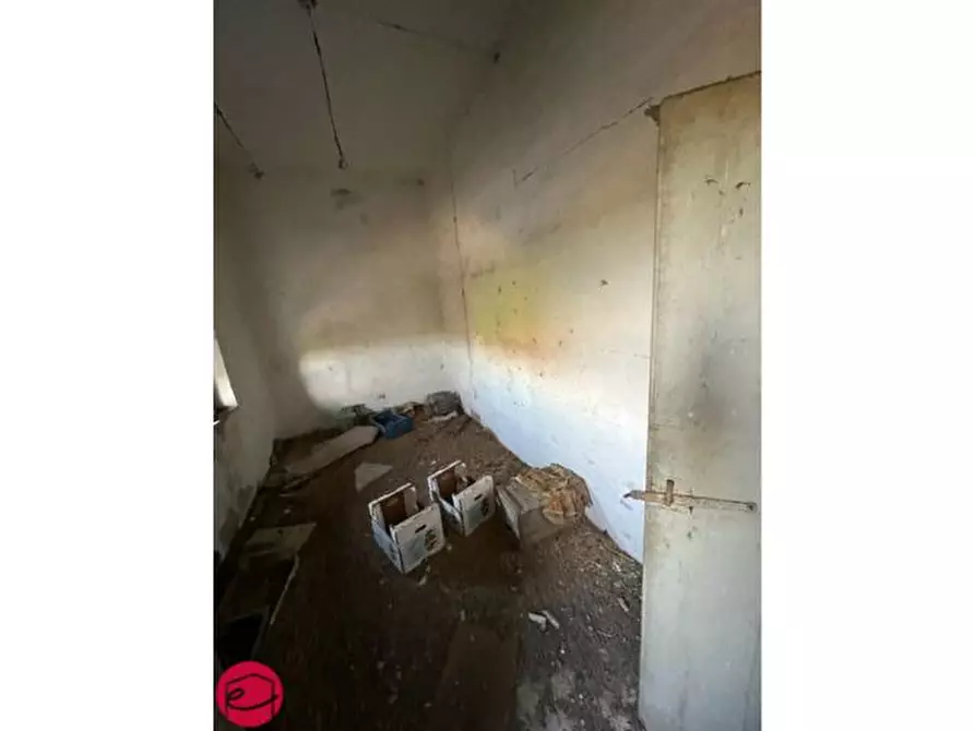 Immagine 7 di Rustico / casale in vendita  a Rimini