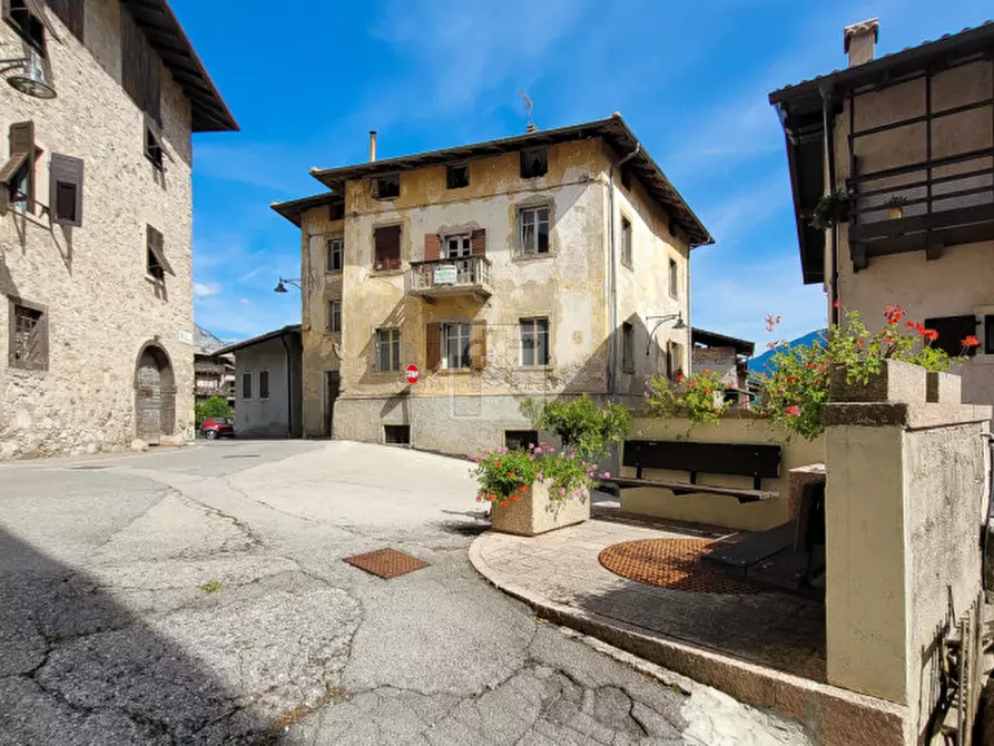 Immagine 1 di Villetta a schiera in vendita  in Via San Rocco a Cavedine
