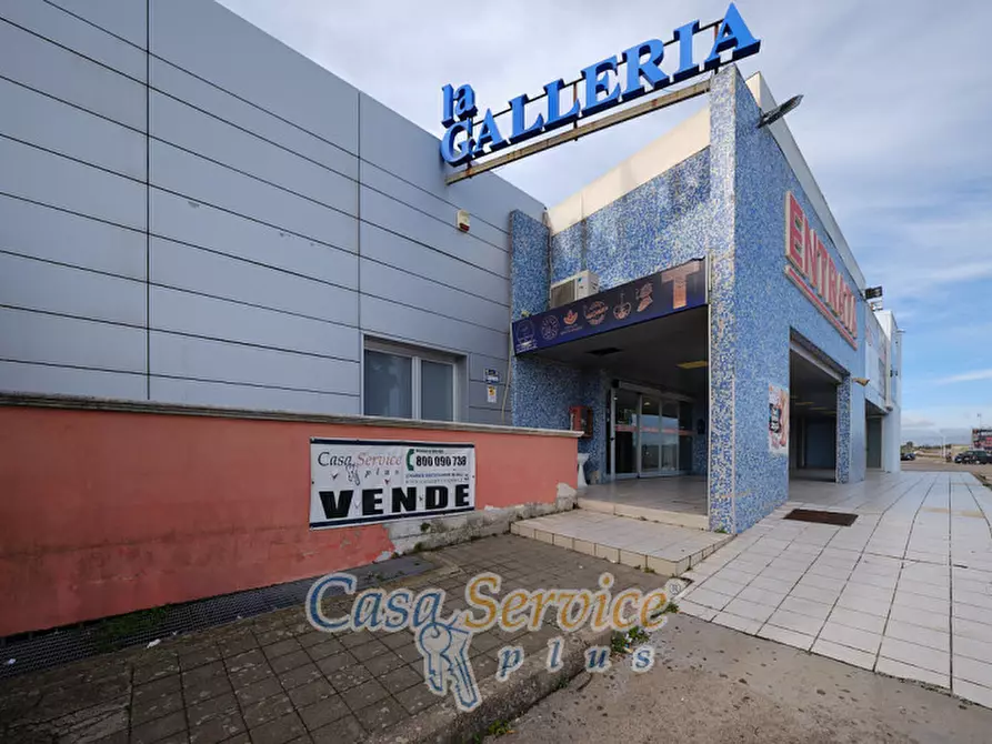 Immagine 2 di Negozio in vendita  in Strada provinciale Casarano alla Parabita Collepasso a Matino