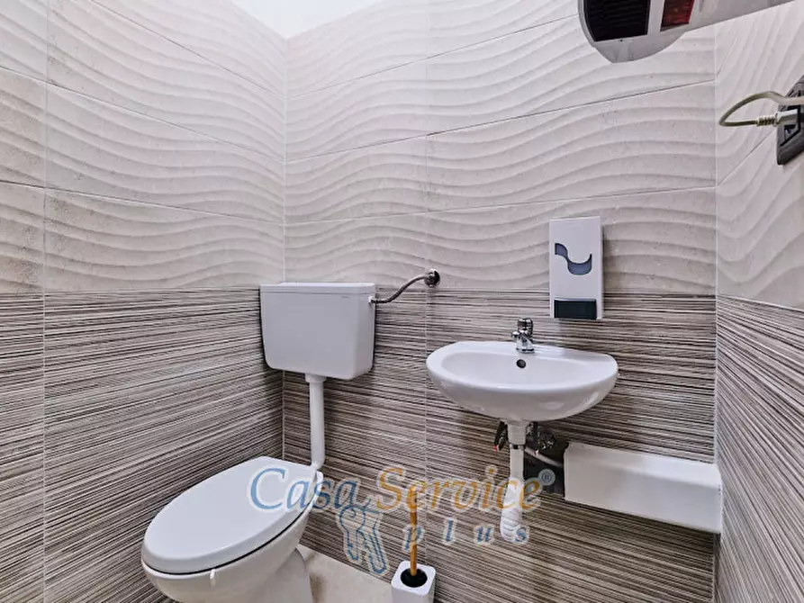 Immagine 12 di Negozio in vendita  in Strada provinciale Casarano alla Parabita Collepasso a Matino