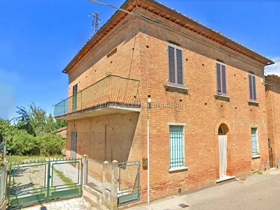 Immagine 1 di Casa indipendente in vendita  in Via Sandro Pertini a Montepulciano