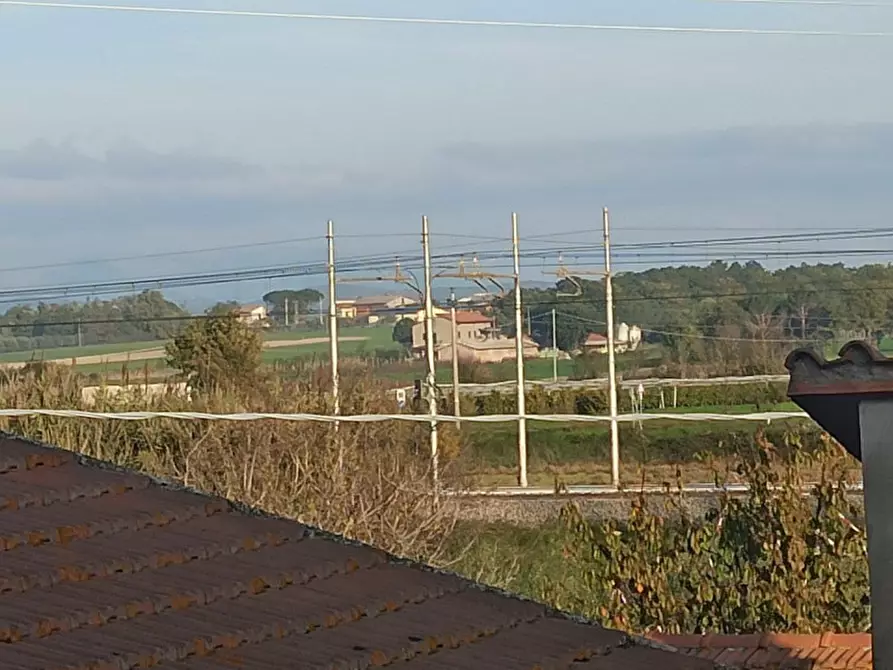 Immagine 9 di Appartamento in vendita  in Via Roma a Castiglione Del Lago