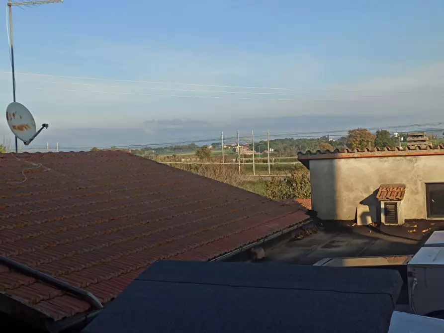 Immagine 10 di Appartamento in vendita  in Via Roma a Castiglione Del Lago