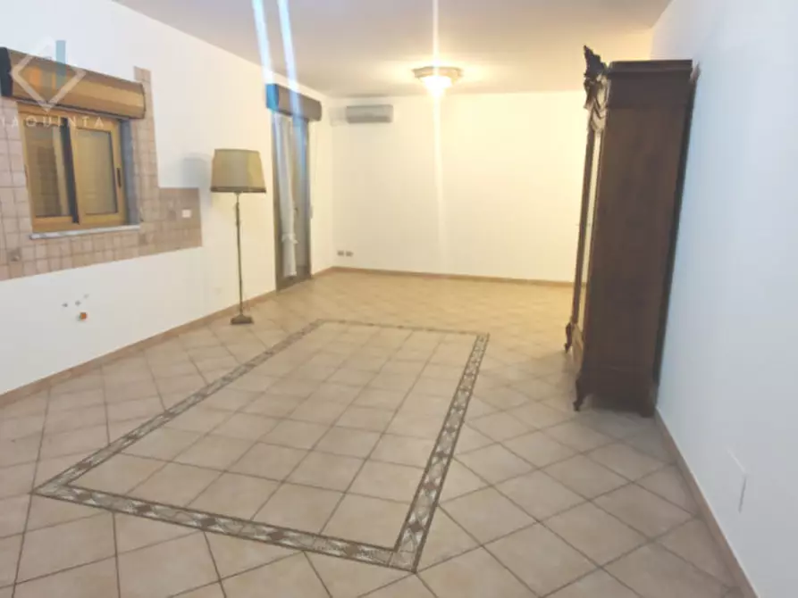 Immagine 2 di Casa bifamiliare in vendita  in via Vincenzo Bellini n.114 a Palagonia