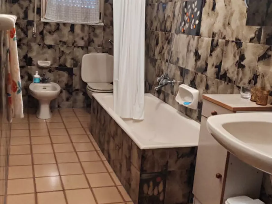 Immagine 7 di Casa bifamiliare in vendita  in via Vincenzo Bellini n.114 a Palagonia