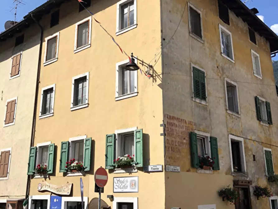 Immagine 4 di Negozio in affitto  in Corso Trento a Pinzolo