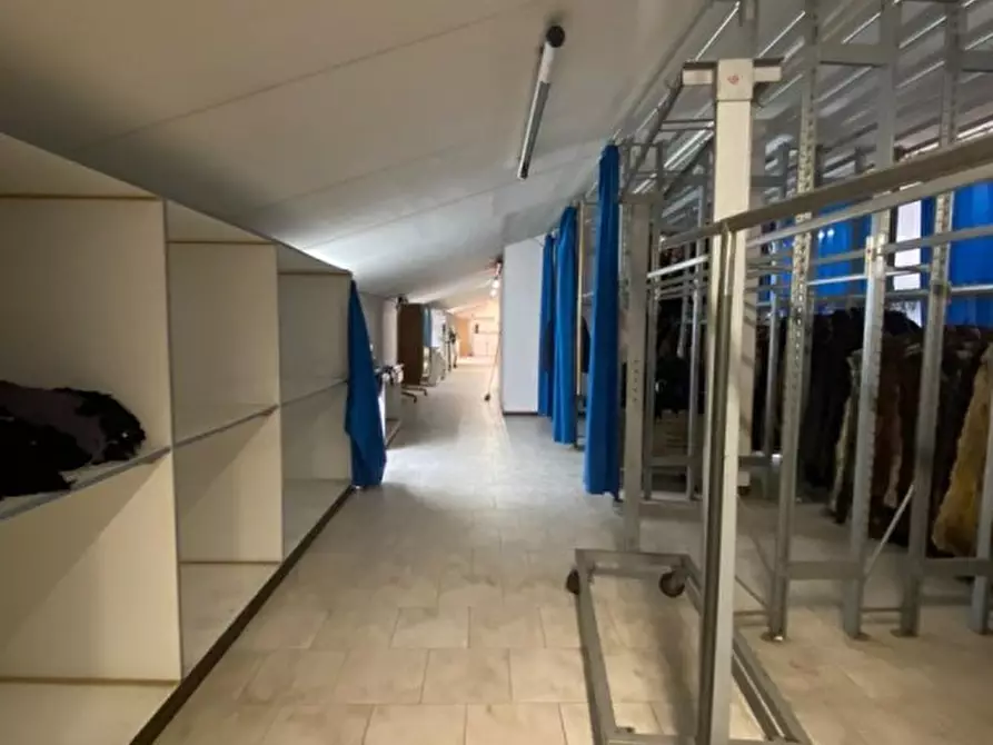 Immagine 11 di Ufficio in vendita  in via giorgio la pira, 10 a Ponte San Nicolò