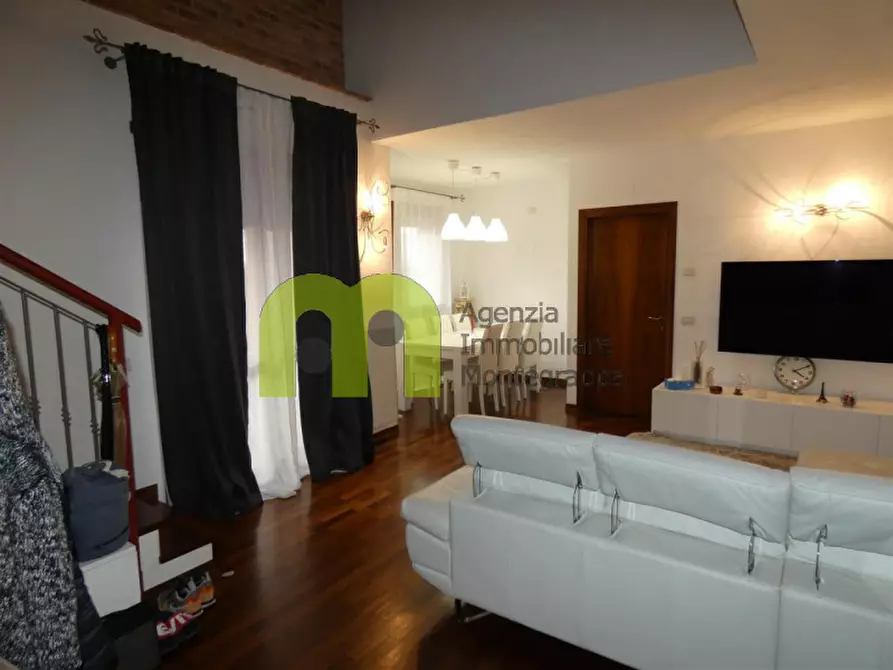 Immagine 2 di Attico in vendita  in via Piave a Castelfranco Veneto