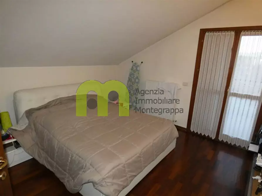 Immagine 7 di Attico in vendita  in via Piave a Castelfranco Veneto