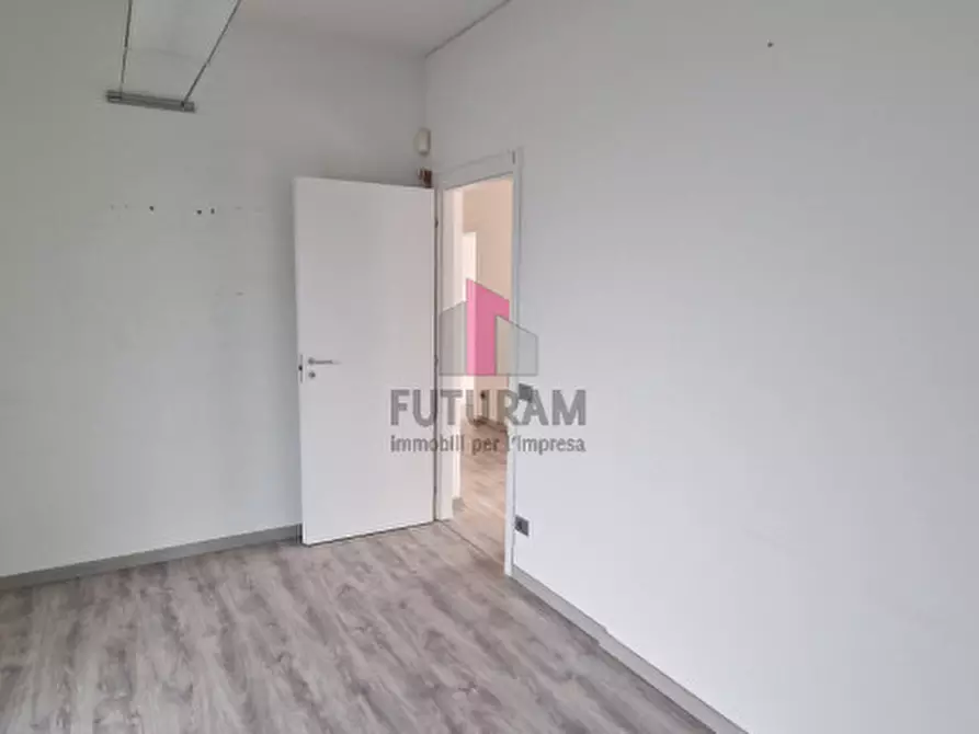 Immagine 3 di Ufficio in affitto  in Corso stati uniti a Padova