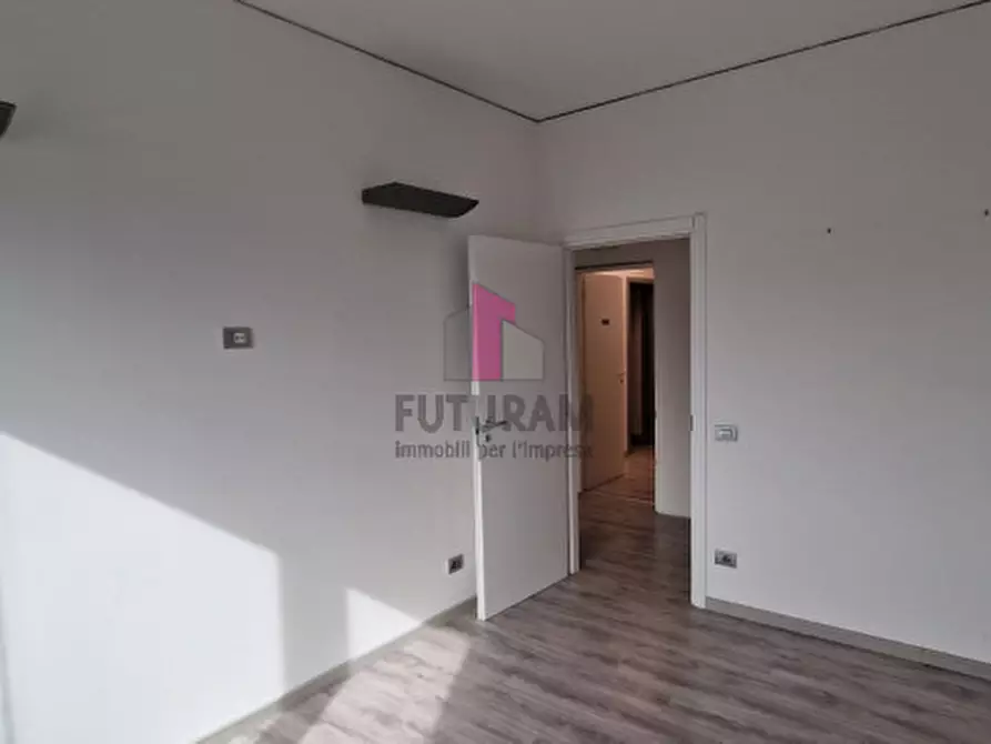 Immagine 12 di Ufficio in affitto  in Corso stati uniti a Padova