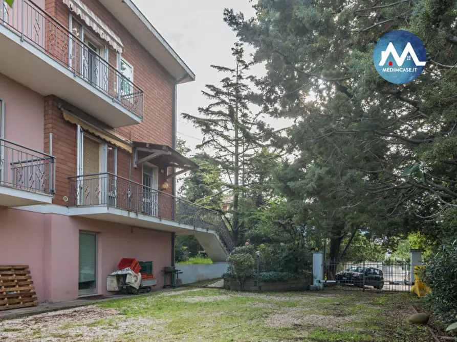 Immagine 41 di Casa bifamiliare in vendita  in Via Marcello Malpighi 10 a Pesaro