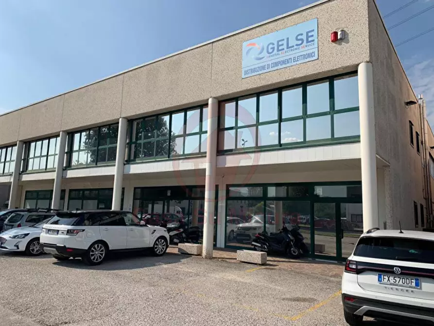 Immagine 1 di Capannone industriale in vendita  in Viale del Lavoro a Ponte San Nicolò