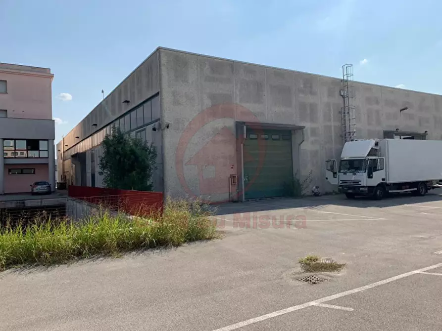 Immagine 2 di Capannone industriale in vendita  in Viale del Lavoro a Ponte San Nicolò