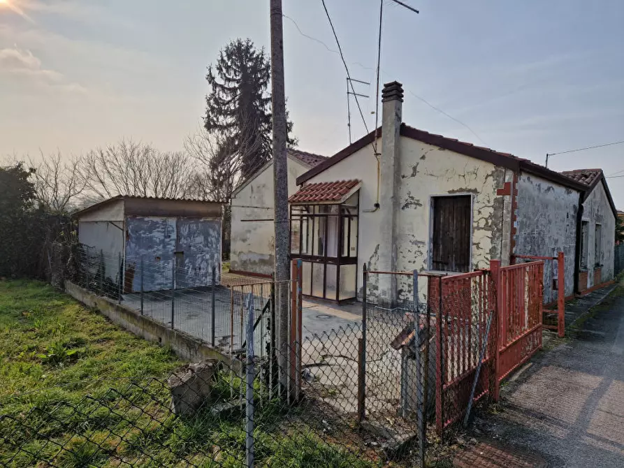 Immagine 7 di Casa indipendente in vendita  in Via Cavalletto 27 a Rovigo
