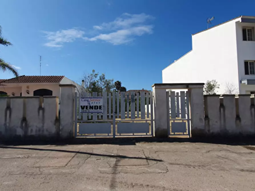 Immagine 2 di Terreno in vendita  a Casarano