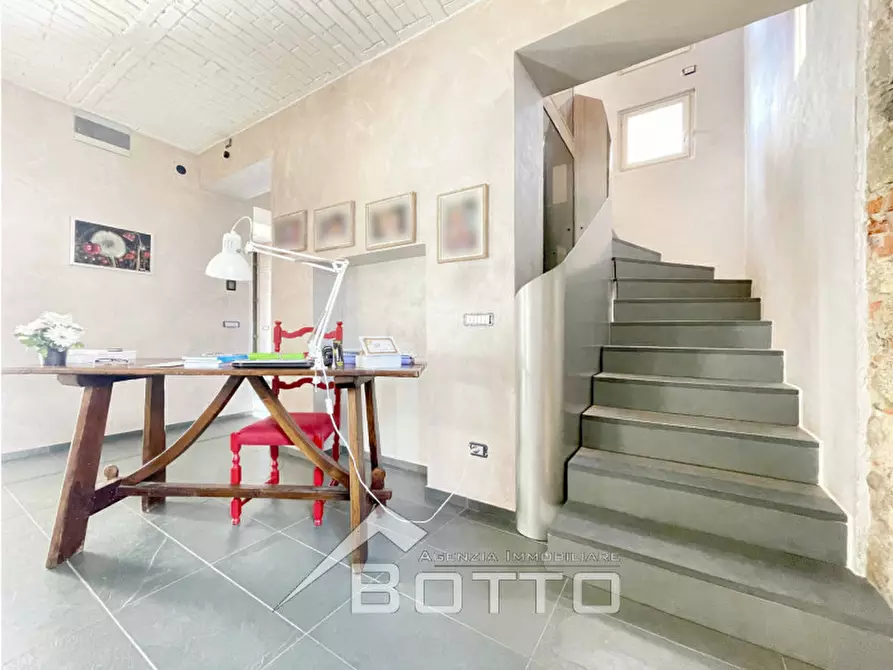 Immagine 21 di Villa in vendita  in via fontana del frate a Romagnano Sesia