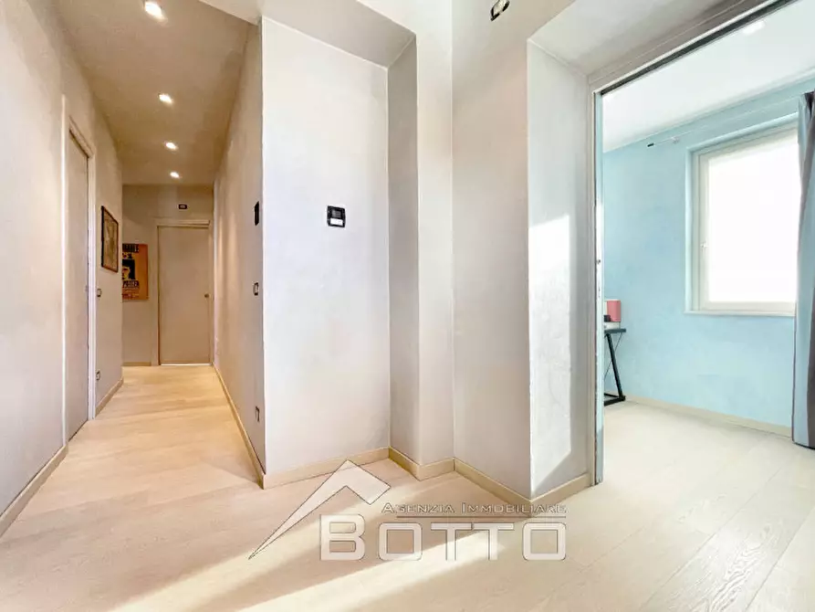 Immagine 22 di Villa in vendita  in via fontana del frate a Romagnano Sesia