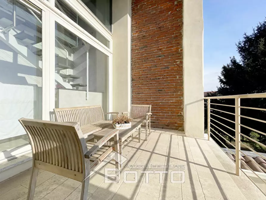 Immagine 30 di Villa in vendita  in via fontana del frate a Romagnano Sesia