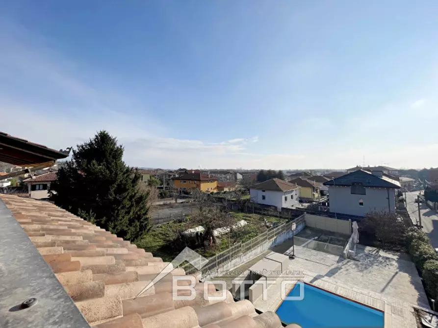 Immagine 40 di Villa in vendita  in via fontana del frate a Romagnano Sesia