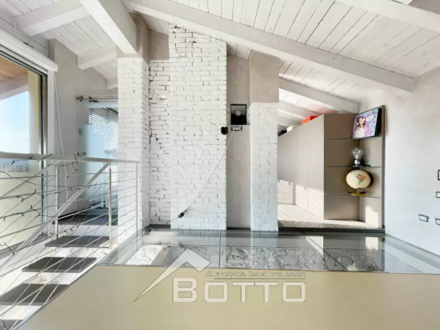 Immagine 41 di Villa in vendita  in via fontana del frate a Romagnano Sesia