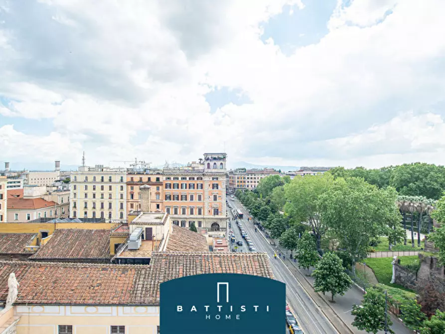 Immagine 27 di Appartamento in vendita  in Piazza Vittorio Emanuele II a Roma