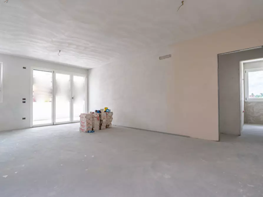Immagine 1 di Appartamento in vendita  in via 4 novembre a Susegana