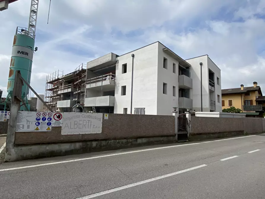 Immagine 1 di Appartamento in vendita  in Via Piave a Castel D'azzano