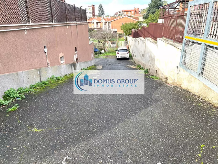 Immagine 46 di Negozio in vendita  in Via Alessandro Santini a Roma