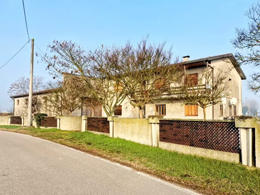 Immagine 4 di Casa indipendente in vendita  in VIA BORELLA a Villa Estense