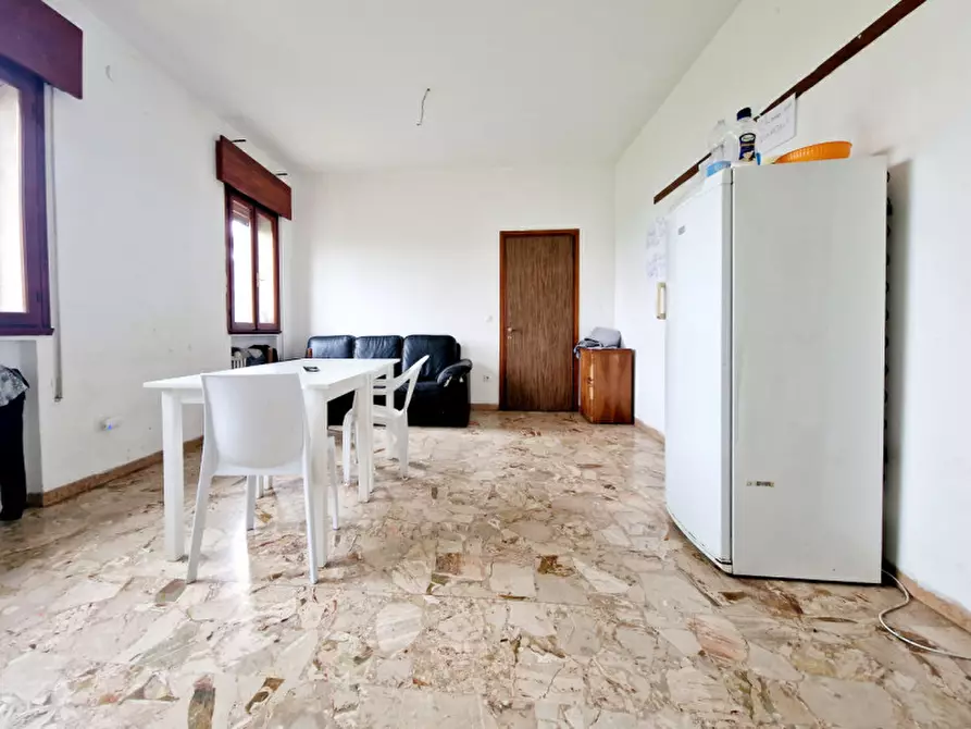 Immagine 9 di Casa indipendente in vendita  in VIA BORELLA a Villa Estense