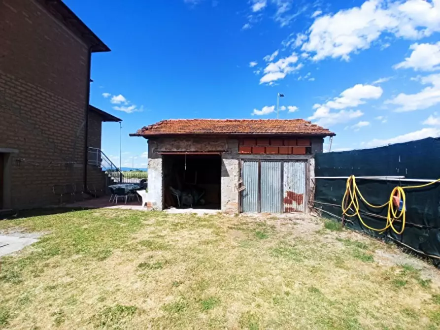 Immagine 24 di Casa indipendente in vendita  in Via Roma a Castiglione Del Lago